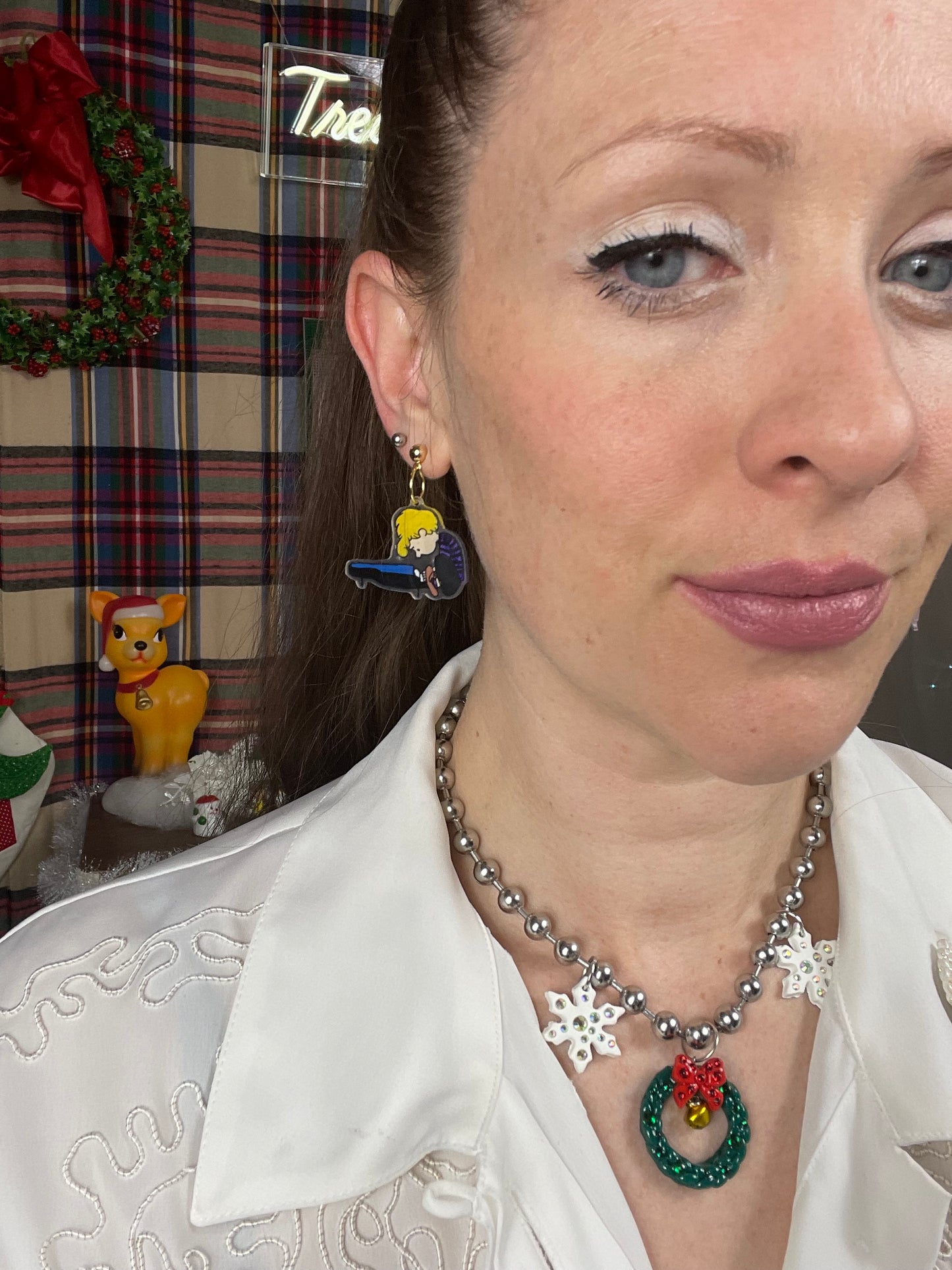 Snoopy & Schroeder Instrument earrings