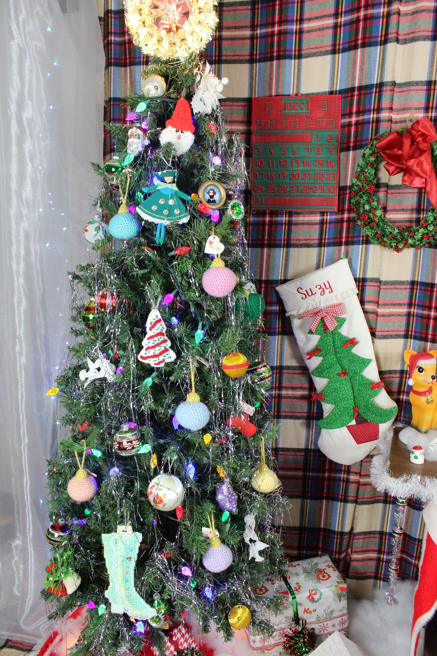 Lil’ Christmas Ball- Baby Blue (small)