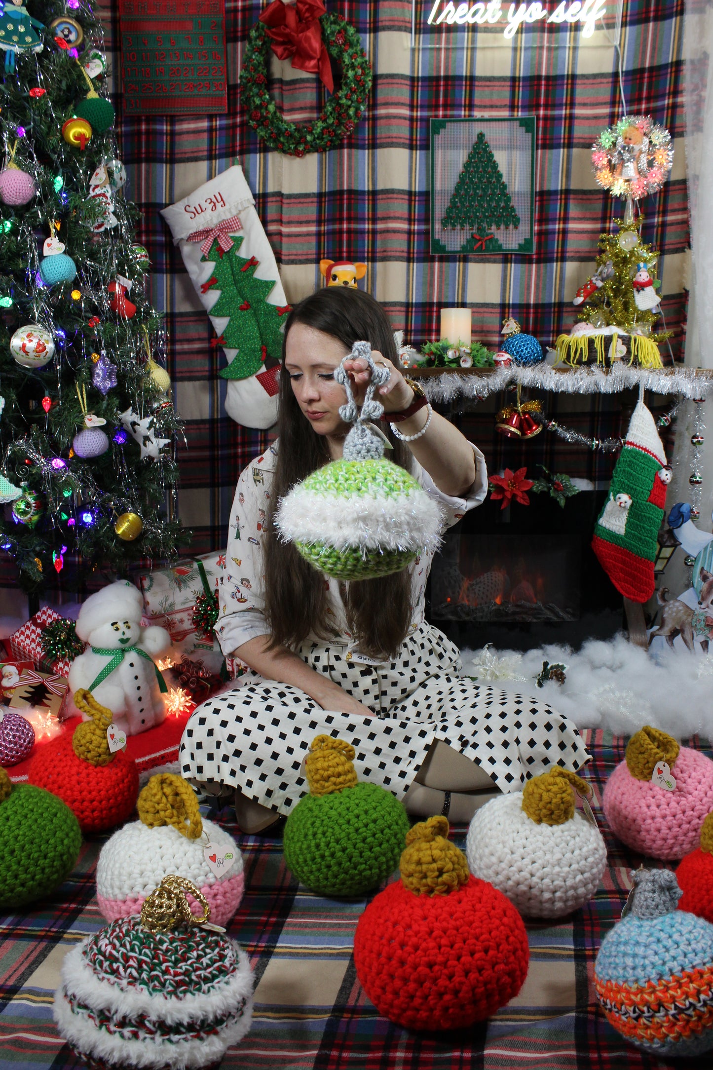 Y2K Era Christmas Ornament - Green (large)