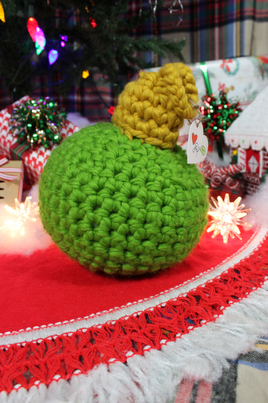 Oversized Wool Ornament - Green (XL)