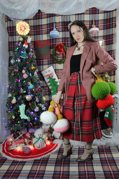 Oversized Wool Ornament - Green (XL)